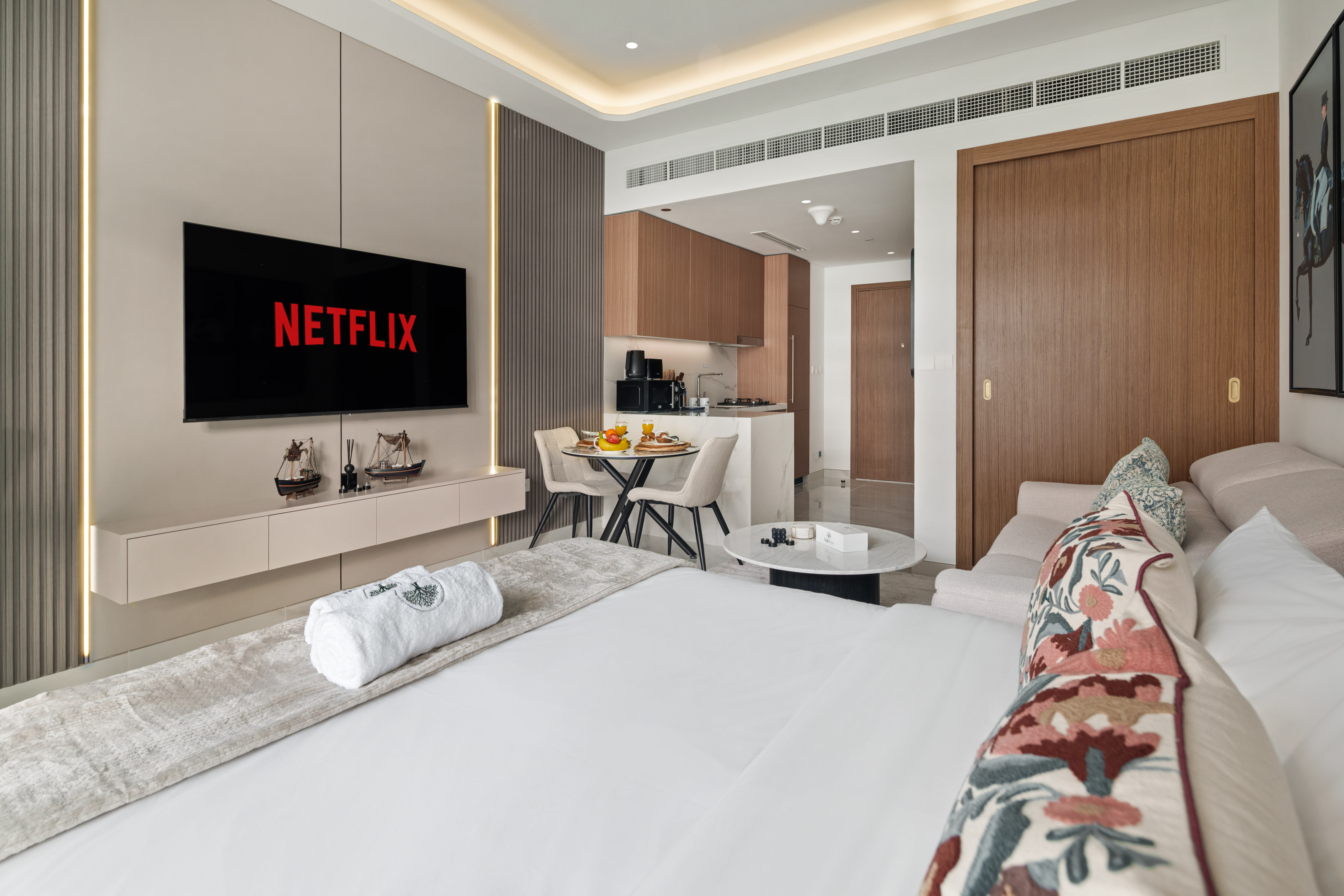Elegant Studio | Near Dubai Mall & Downtown – الصورة 3