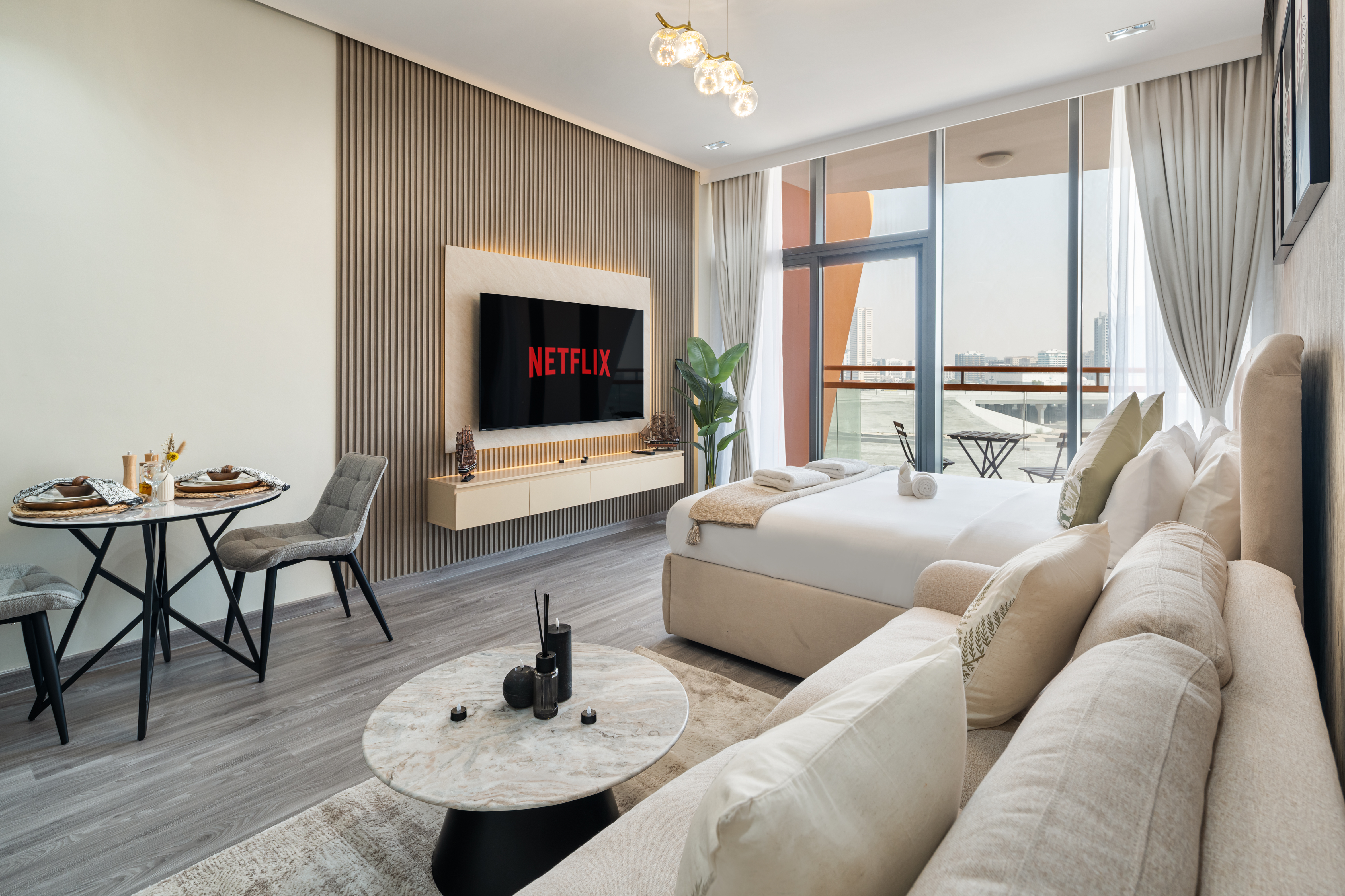 Trendy Studio Apartment in Binghatti Crystals – photo 3