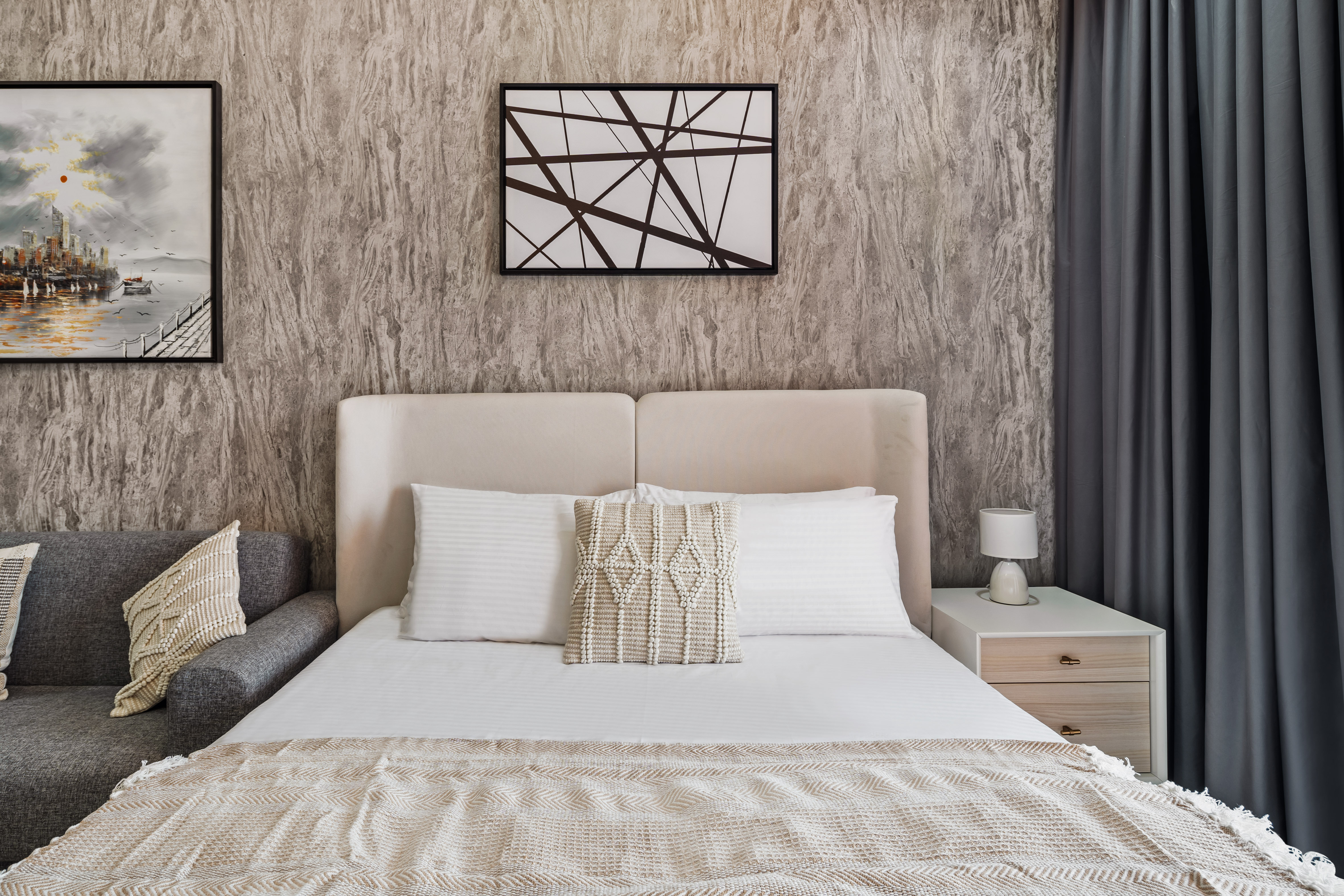 Upscale Studio in Binghatti Crystals DSO – الصورة 5