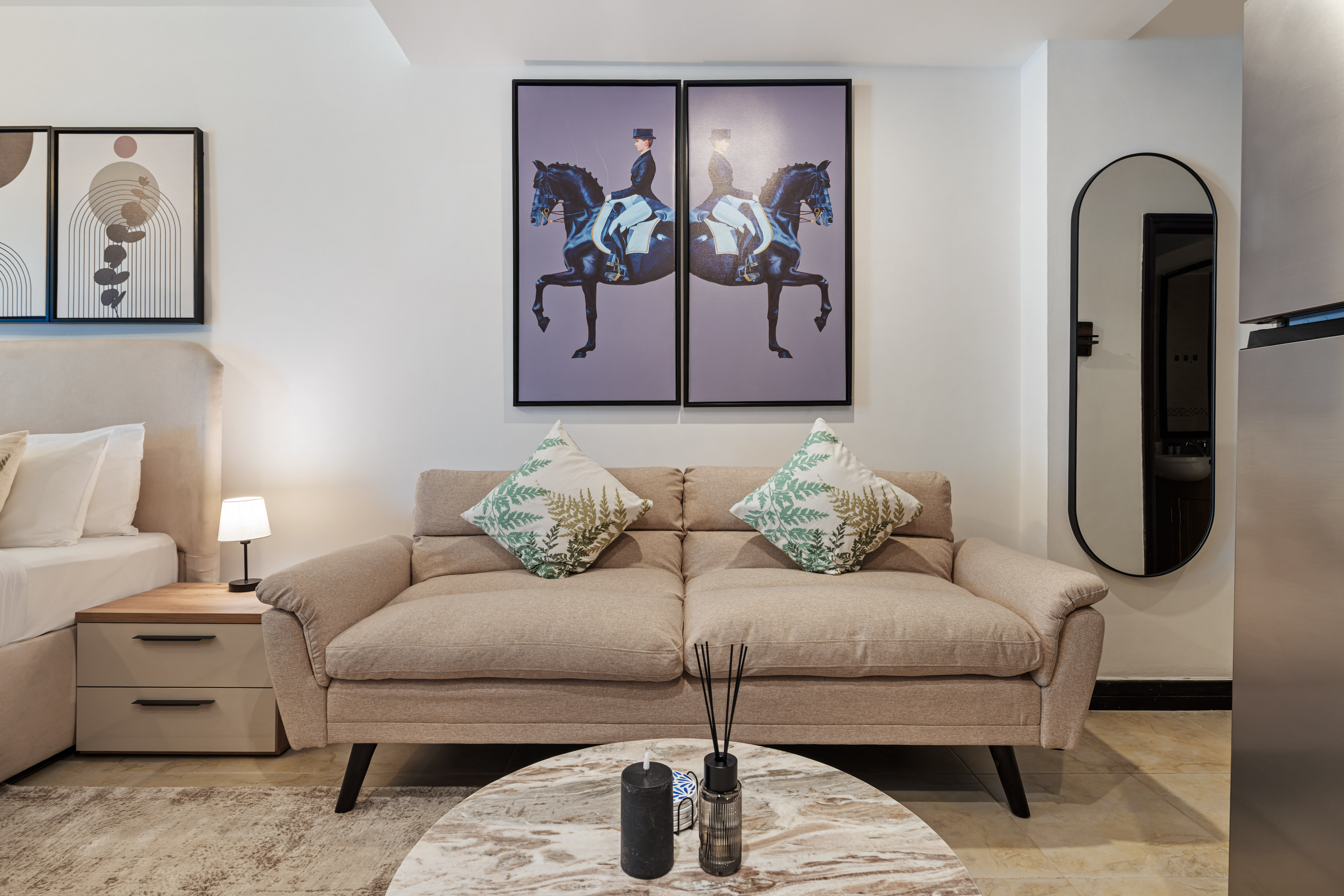 Luxury JLT Studio •Lake View | Metro + Pool Access – photo 5