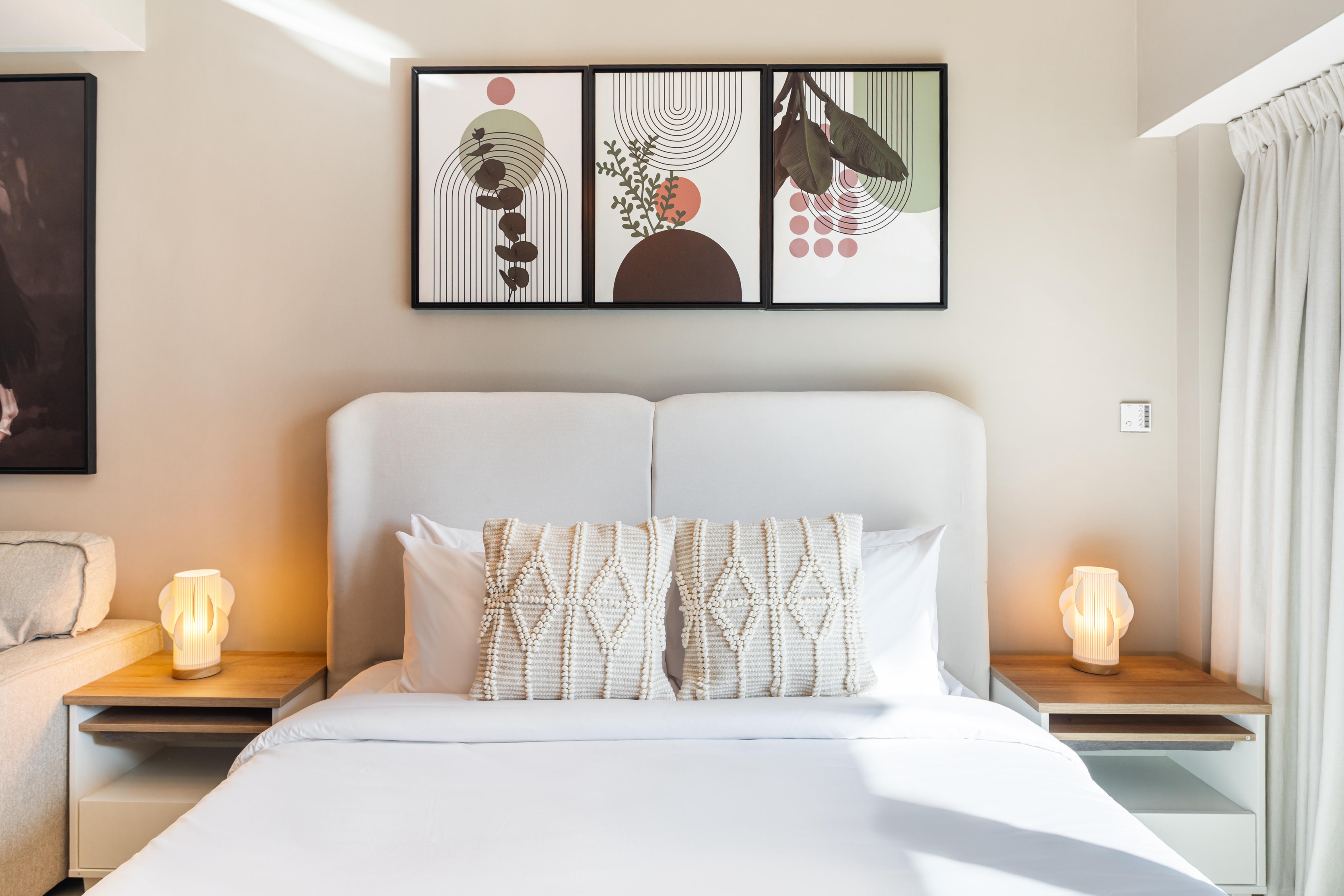 Stylish JLT Studio • Lake View | Pool+Marina Walk – photo 4