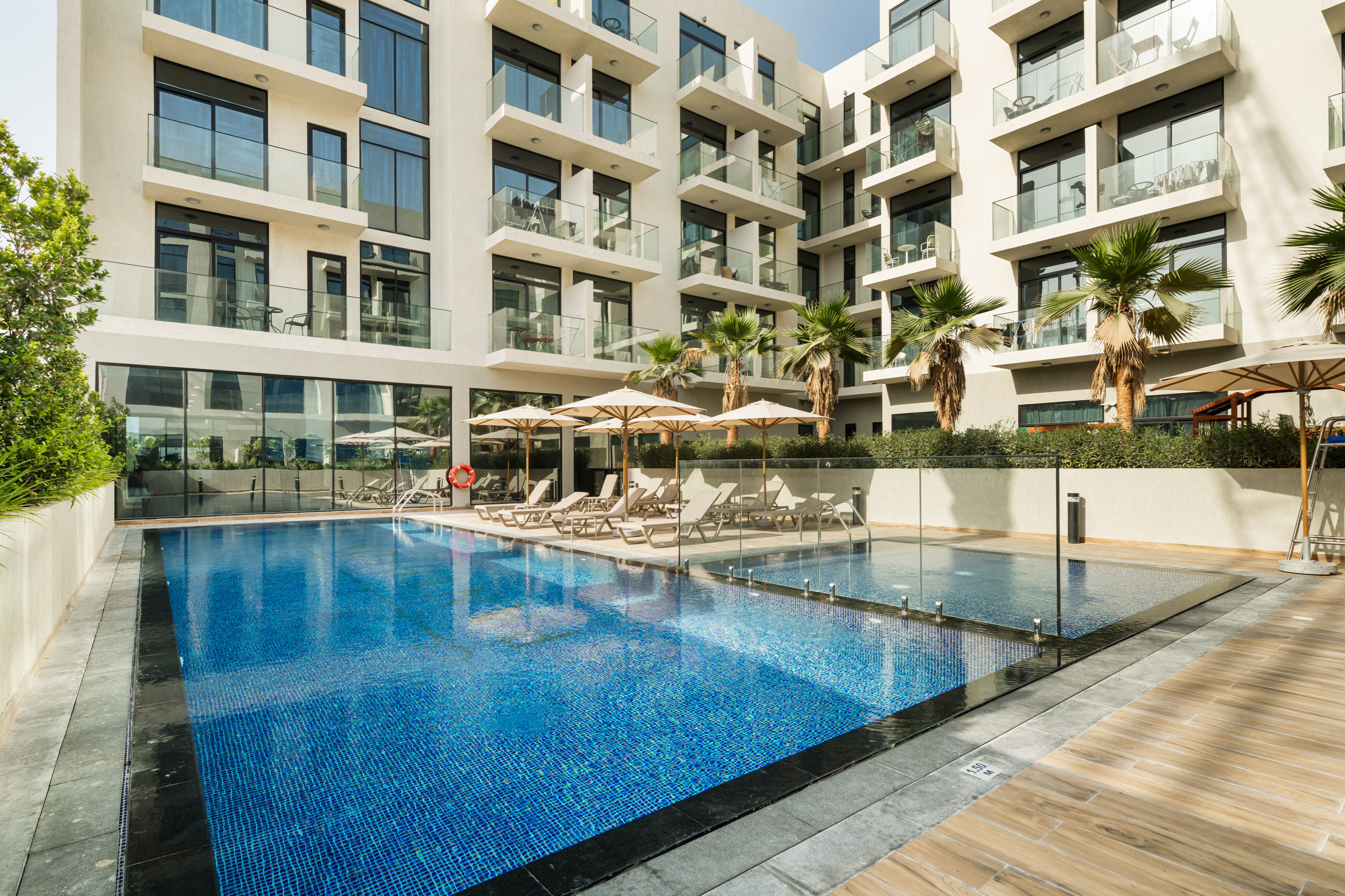 Luxurious JVC Studio • Near Circle Mall & Parks – الصورة 2
