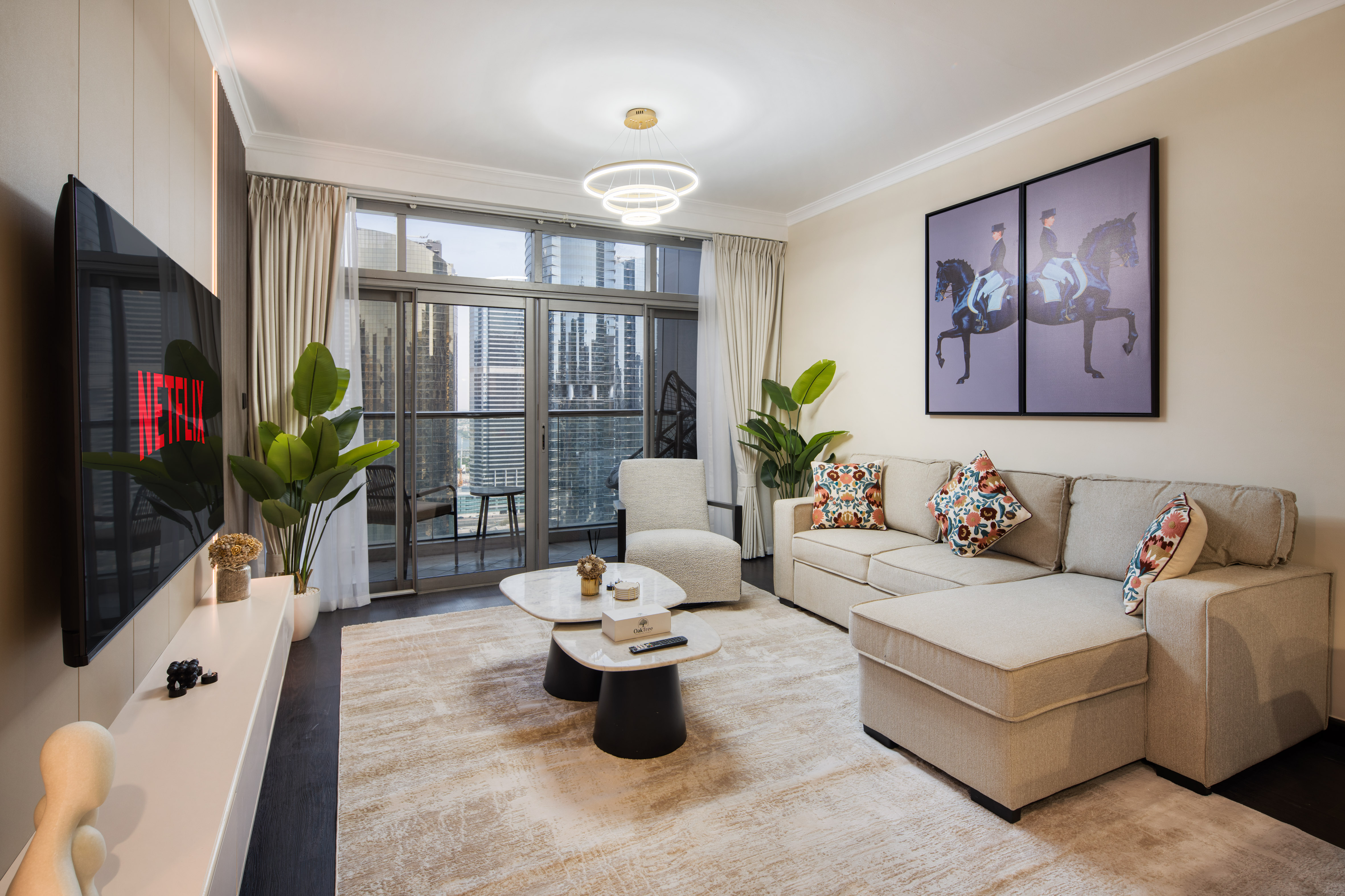 Luxury 2BR | Full Lake View | 2 min DMCC Metro – photo 4