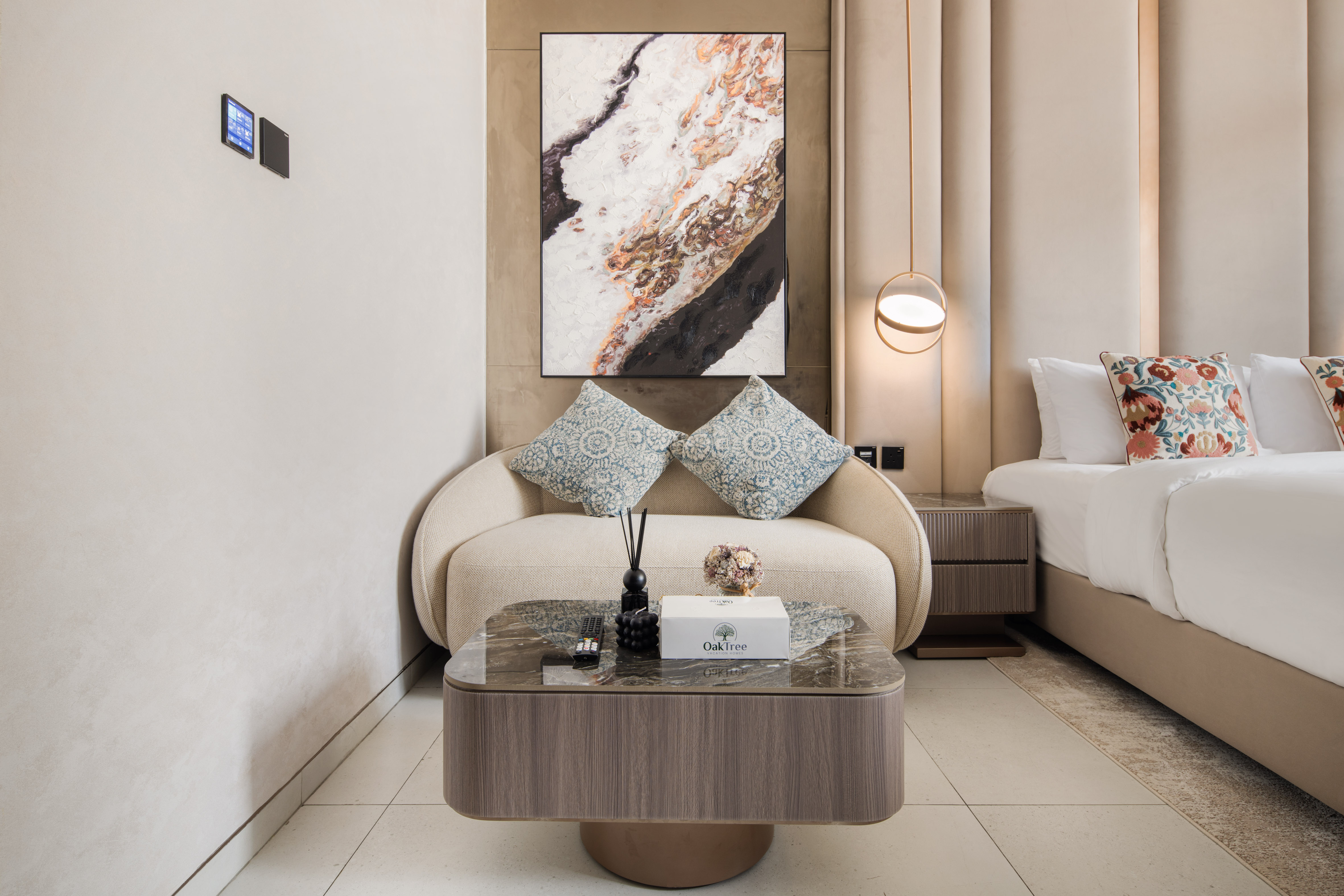 Sophisticated Studio | Jumeirah Gardens City – photo 5