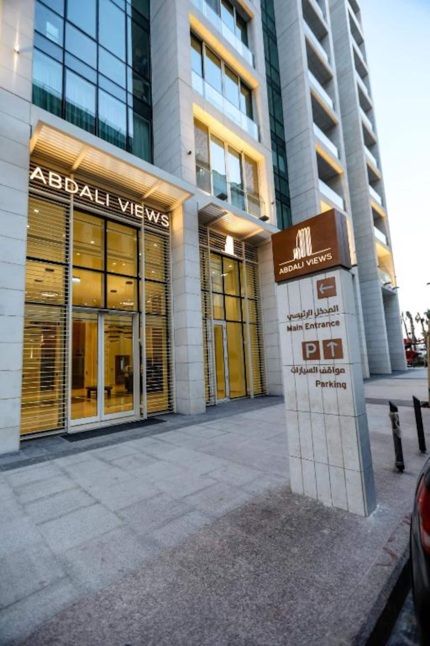 Oaktree Residences | Luxury 3BR Abdali Views Tower – photo 5