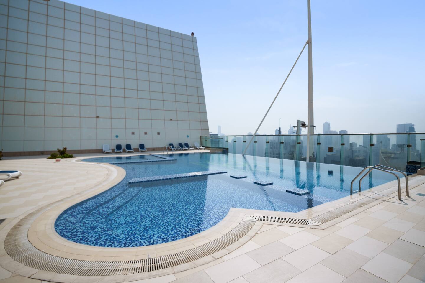 Dive into luxury at our stunning infinity pool with breathtaking city views overseeing Dubai Marina!  Hot Tub, Kids and Adults Pool!